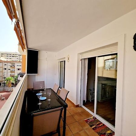 פואנגירולה Alcantara Tower 2 Bedrooms מראה חיצוני תמונה