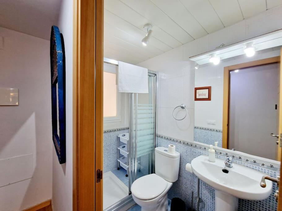 פואנגירולה Alcantara Tower 2 Bedrooms מראה חיצוני תמונה